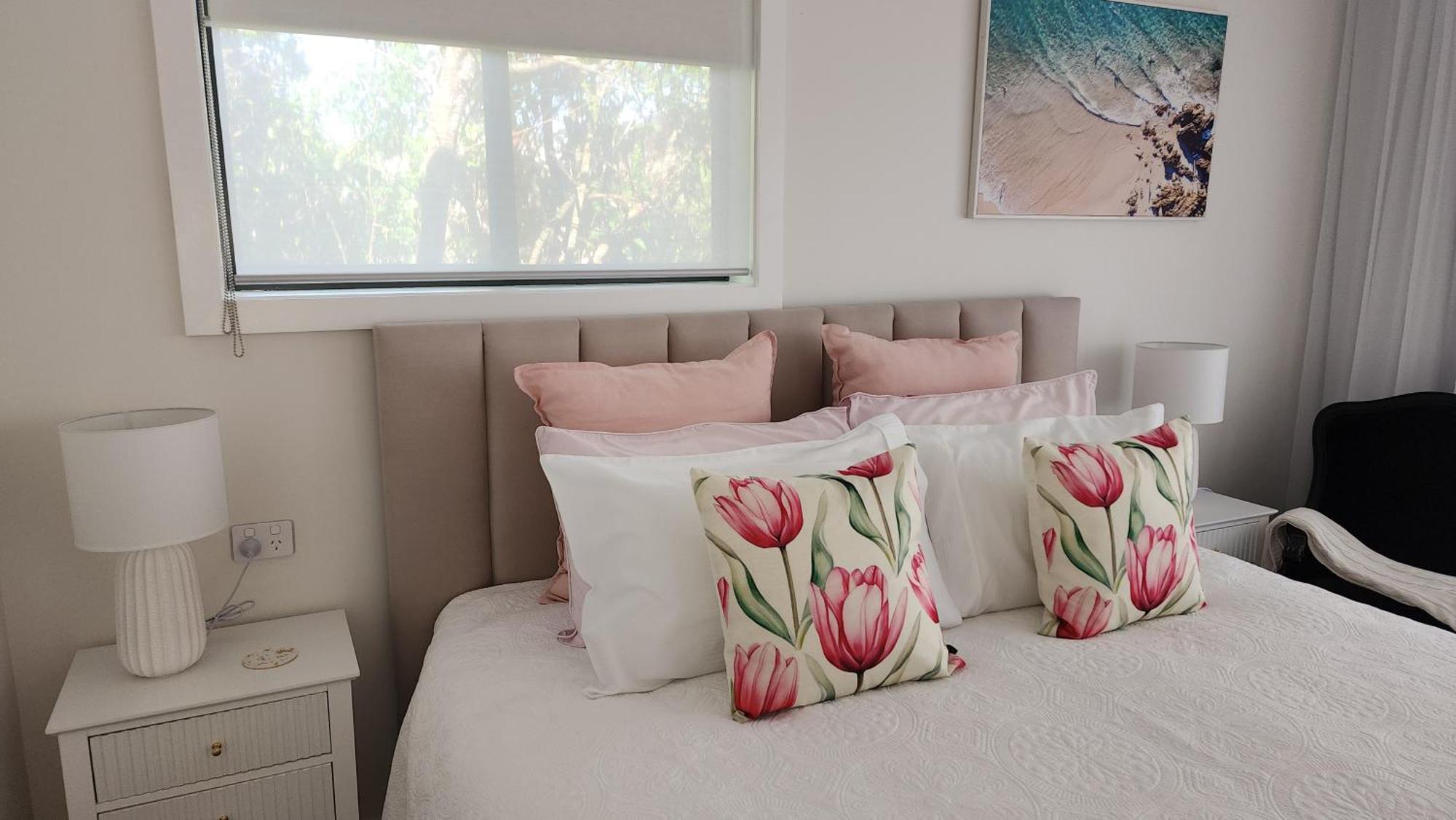 Hotel Little Lux At The Grove Sydney Esterno foto